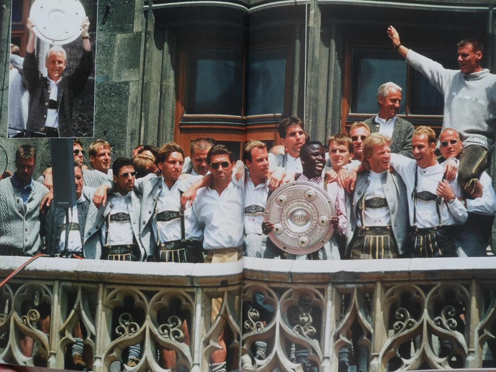 фотоальбом: Бавария (Мюнхен) - чемпион Германии 1996/97 7