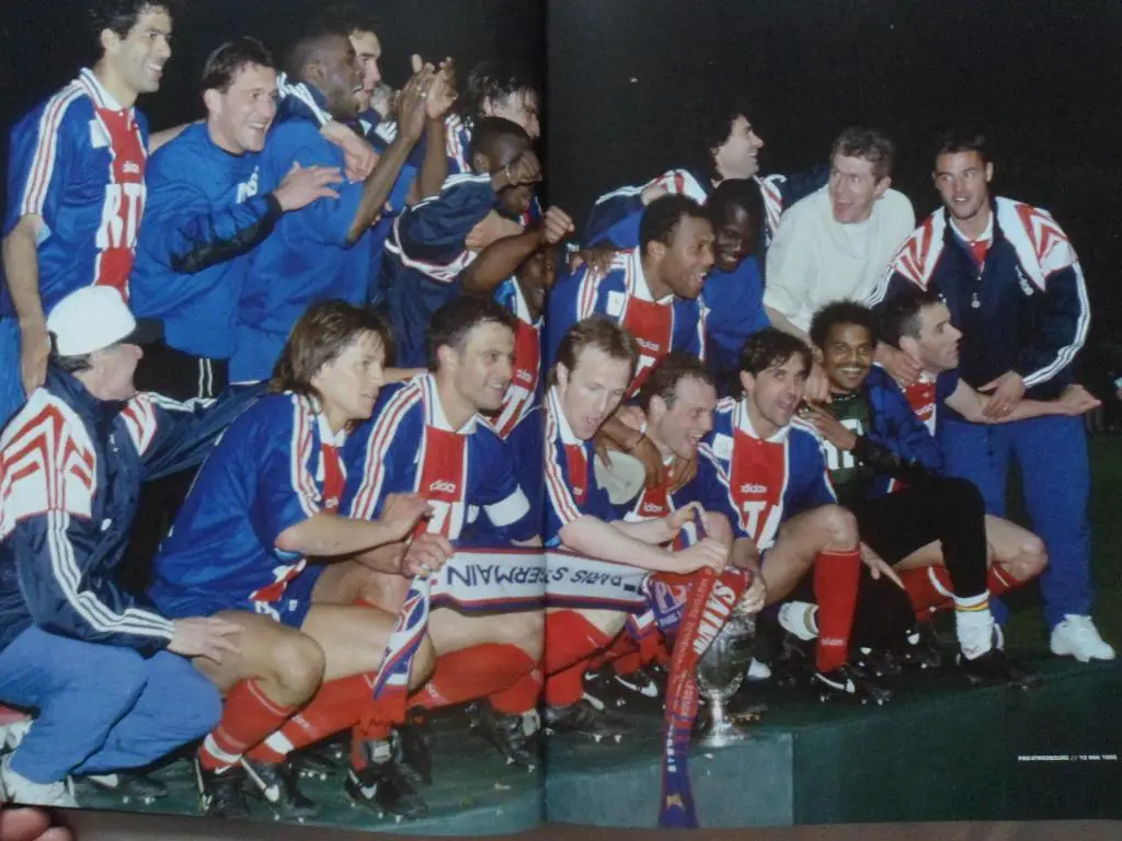 фотоальбом История Пари Сен-Жермен ПСЖ (фото команд) 1