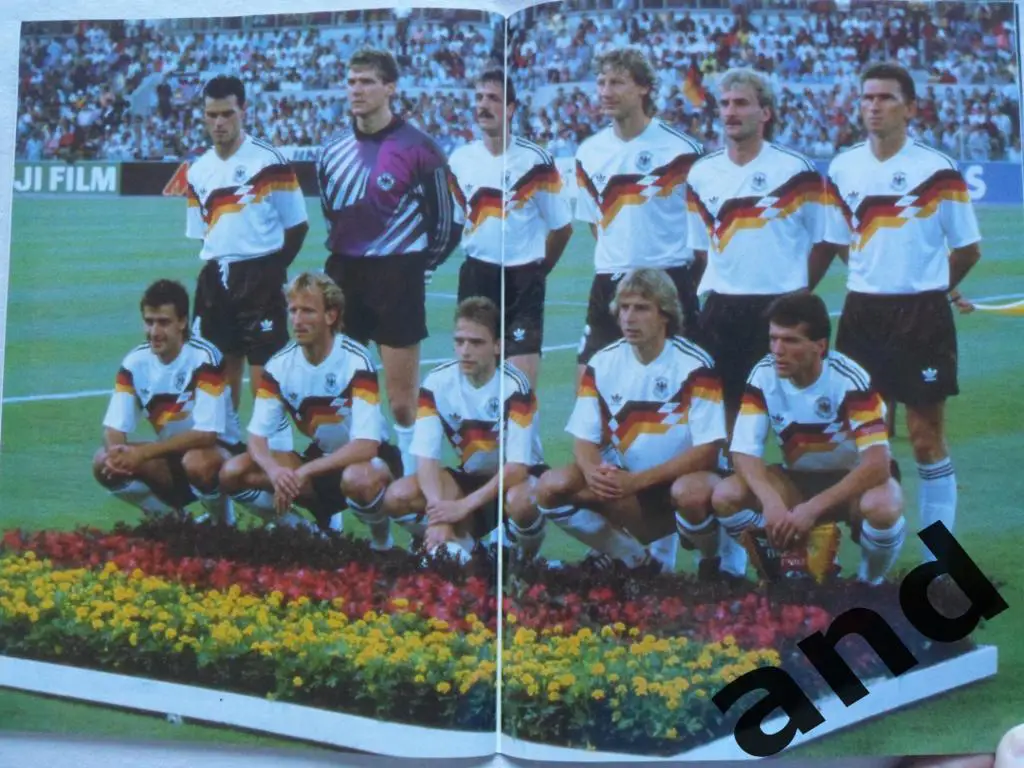 спецвыпуск - Чемпионы мира по футболу 1990 г (2 постера сб. Германии) 2