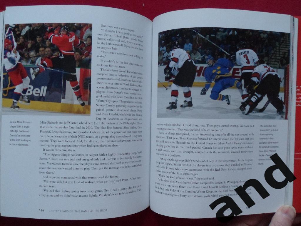 книга-фотоальбом 30 лучших лет сборной Канады по хоккею (1982-2012) 5