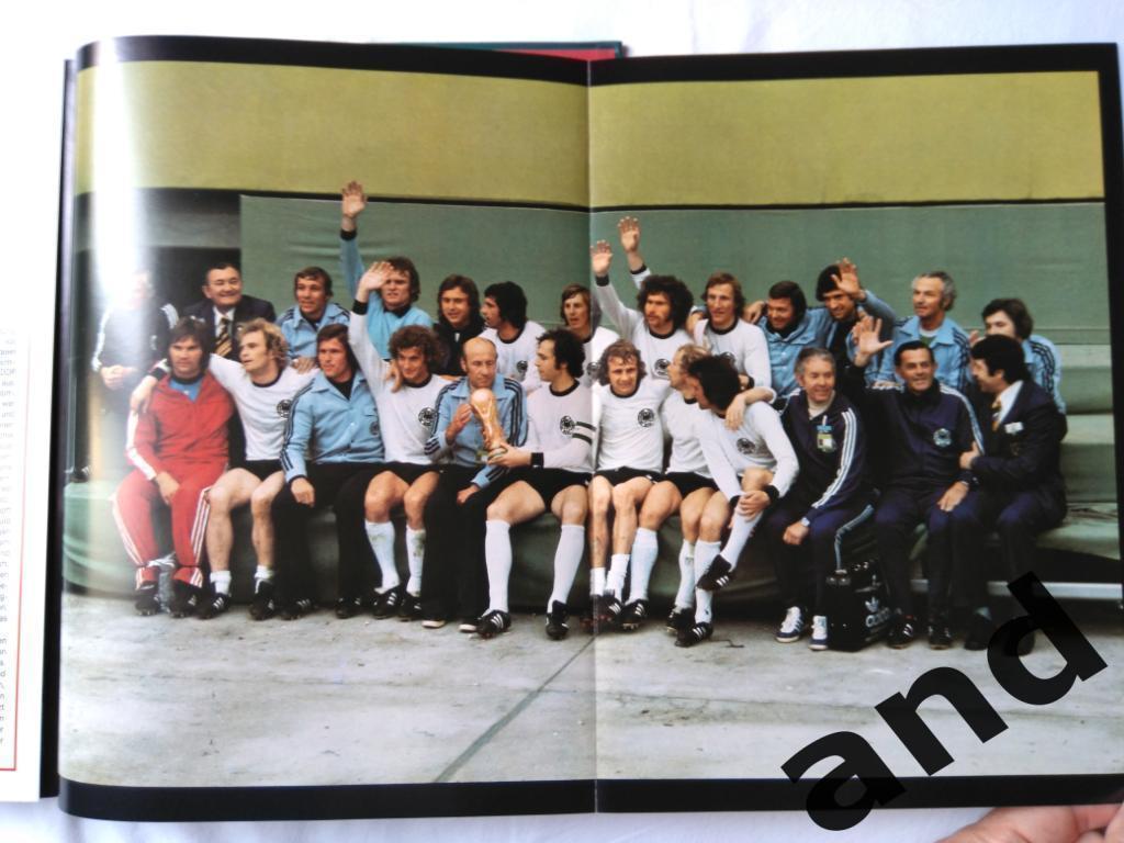 Фотоальбом - Чемпионат мира по футболу 1974 г.(2 автографа) фото команд 7
