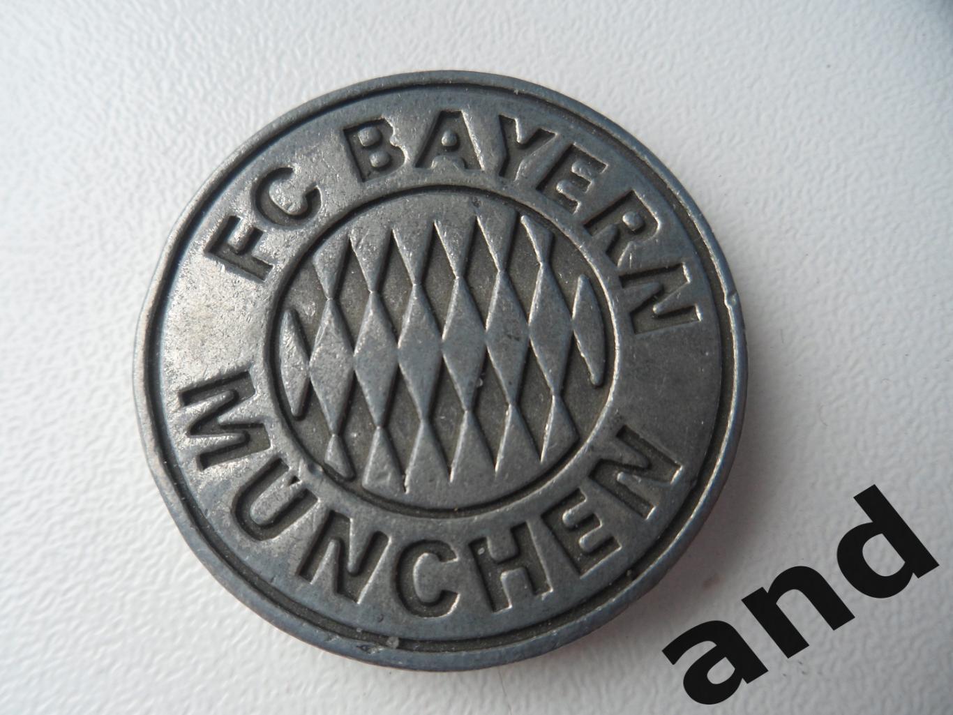 оригинальный знак/жетон Бавария Мюнхен