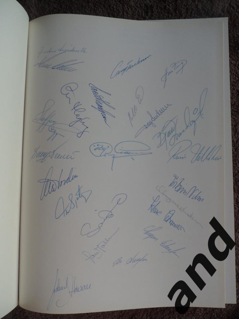 фотоальбом Чемпионат мира по футболу 1978 (фото команд)+автографы сб. Швеции 1