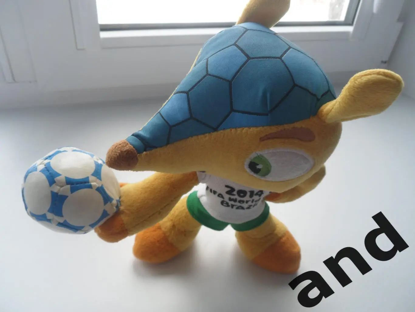 маскот Фулеко. игрушка-талисман Чемпионата мира по футболу 2014 3