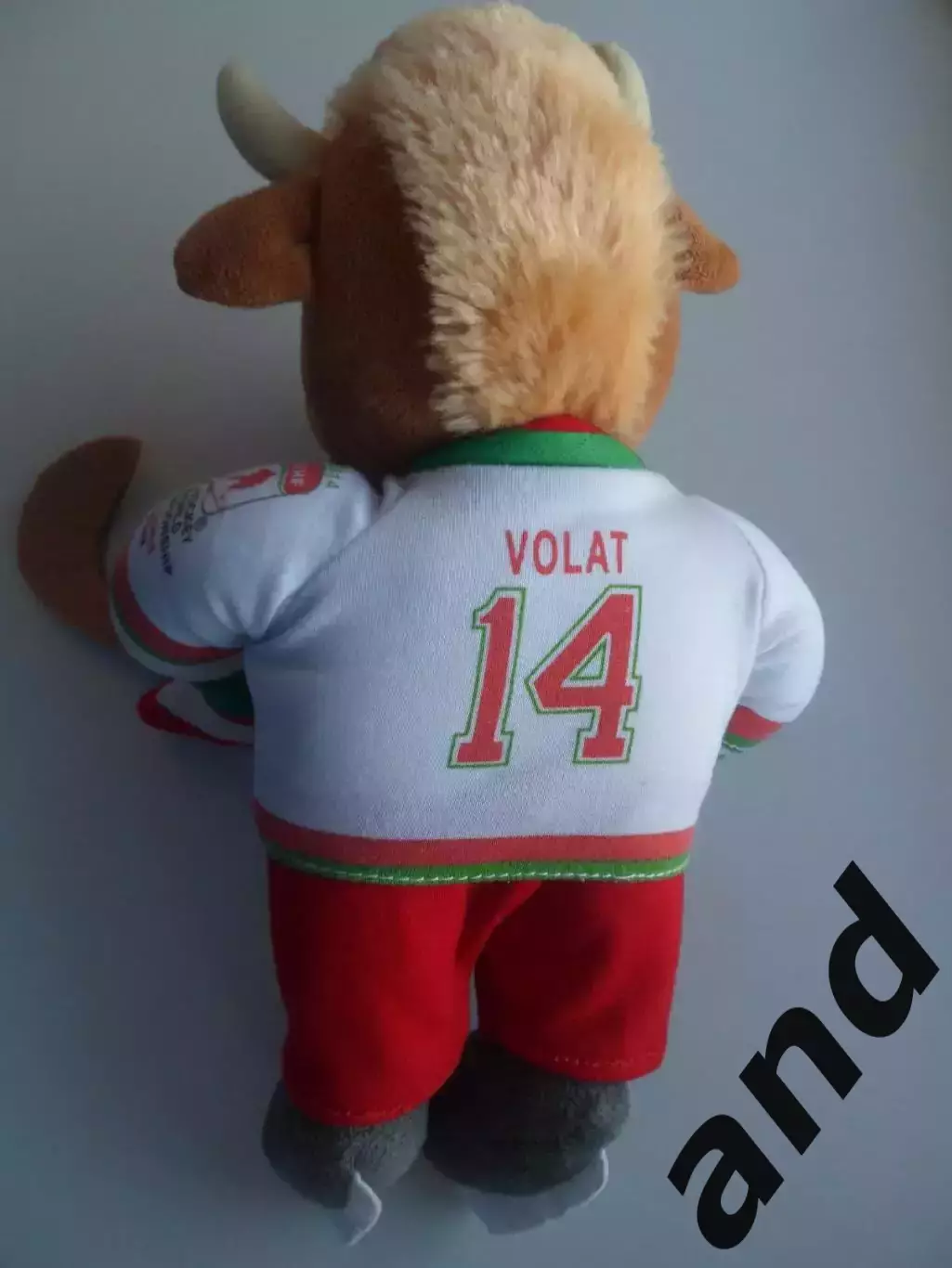 игрушка-талисман чемпионата мира по хоккею 2014, маскот Волат 2