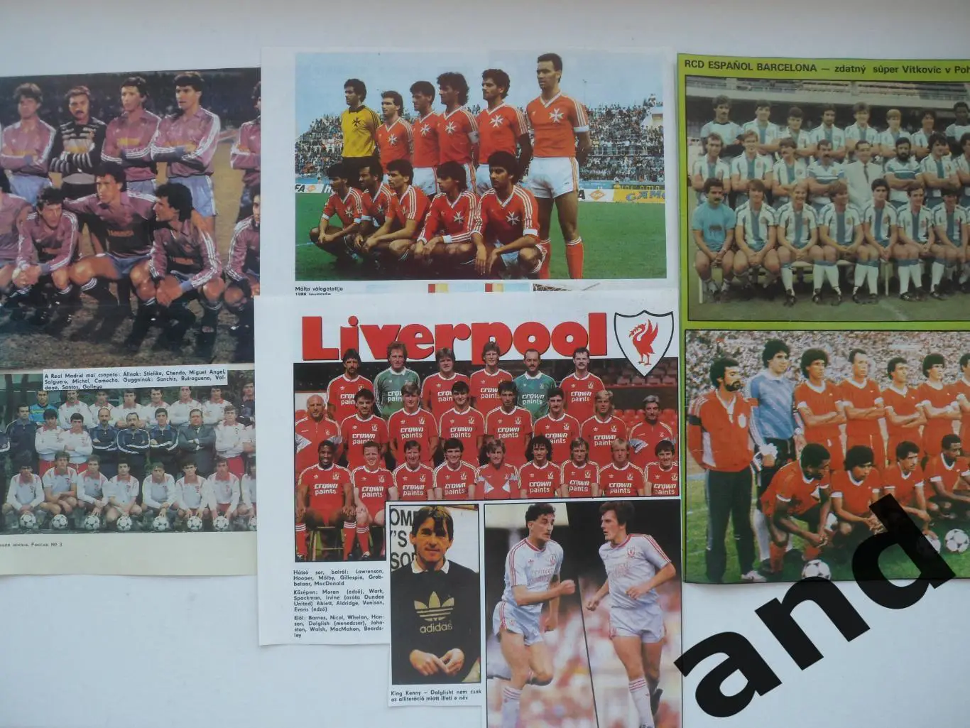 набор вырезок фото футбольных команд (27 шт.) 1