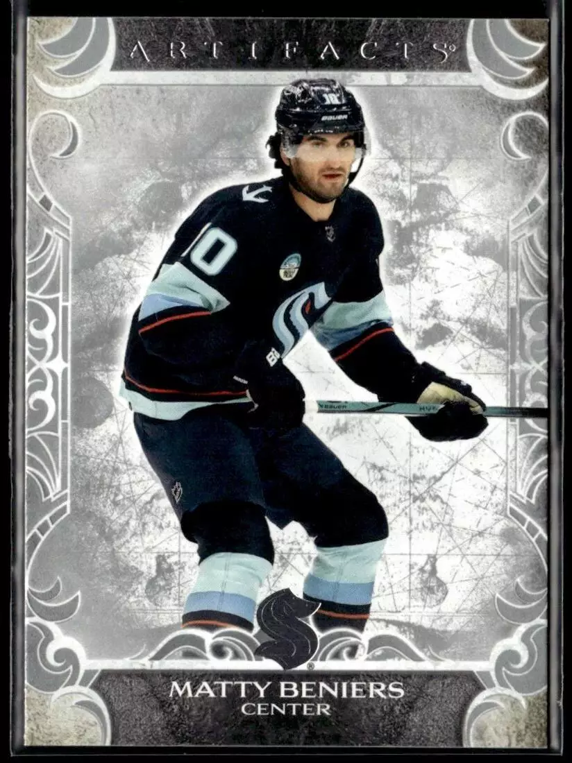 2024-25 Artifacts #22 Matty Beniers