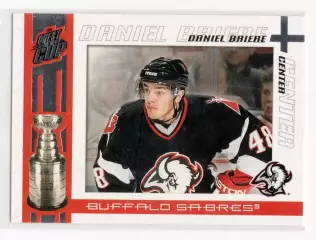 2003-04 Pacific Quest for the Cup #11 Daniel Briere