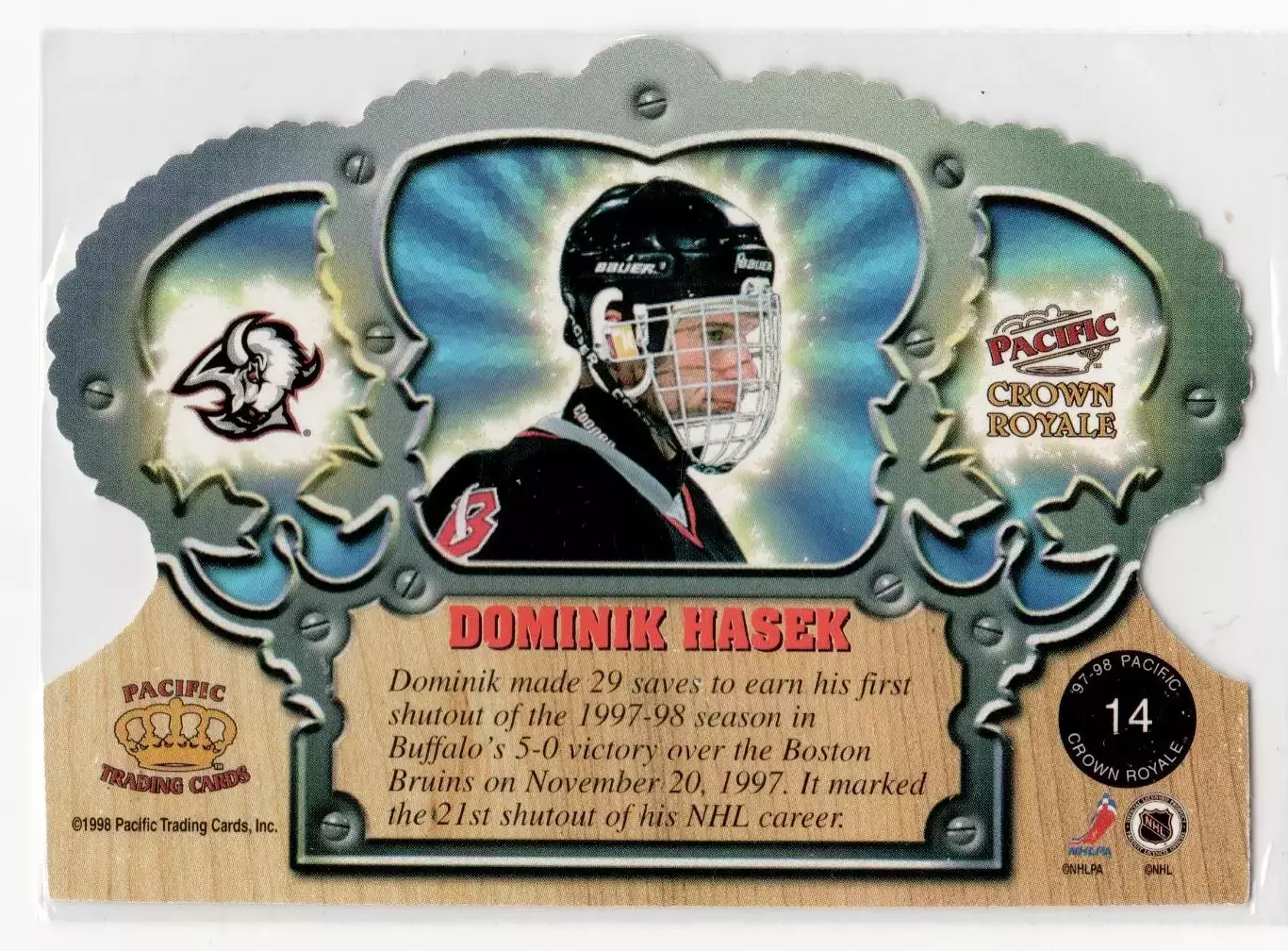 1997-98 Crown Royale #14 Dominik Hasek 1