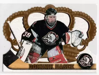 1997-98 Crown Royale #14 Dominik Hasek