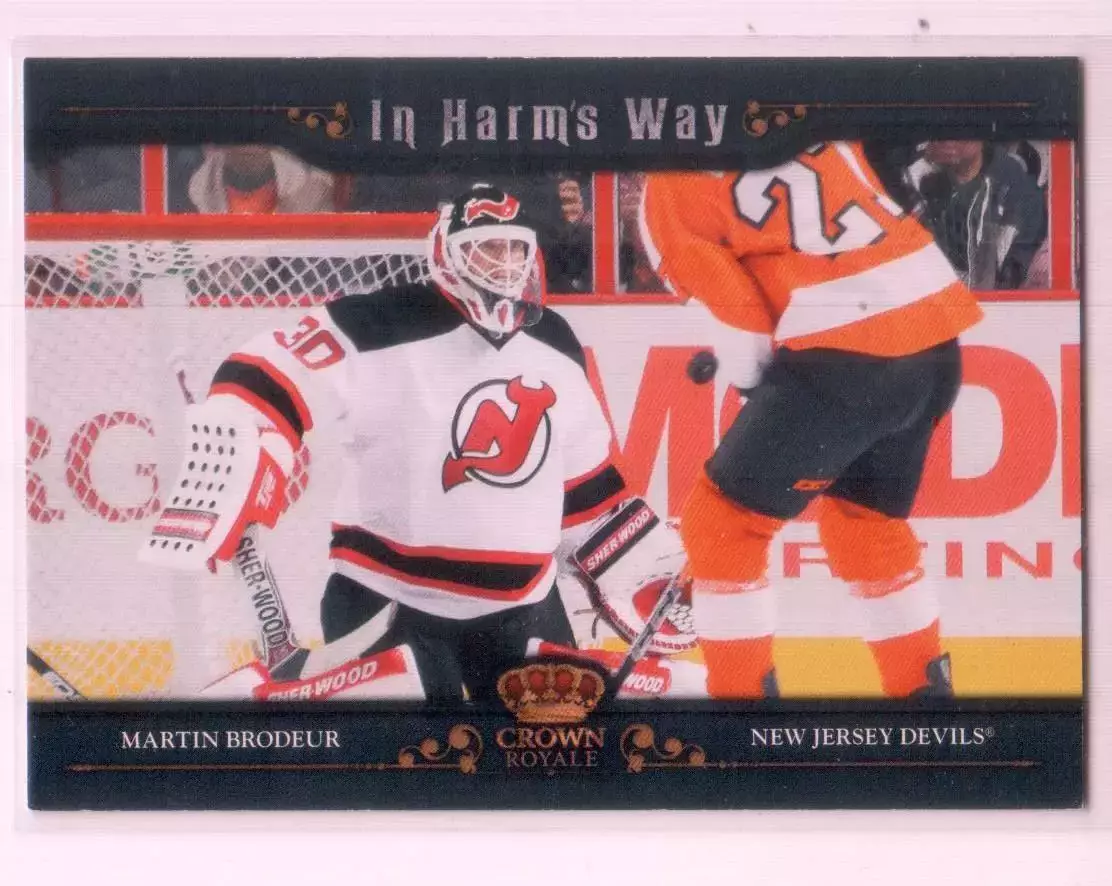 2011-12 Crown Royale In Harms Way #13 Martin Brodeur