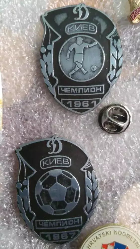 Динамо чемпіон 2 шт