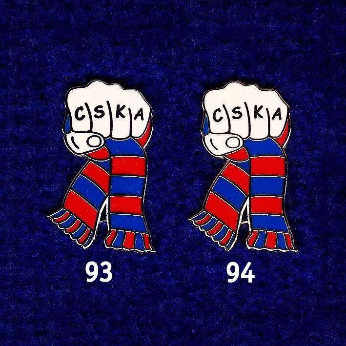 Знак, значок ЦСКА. Шарф, кулак, надпись CSKA