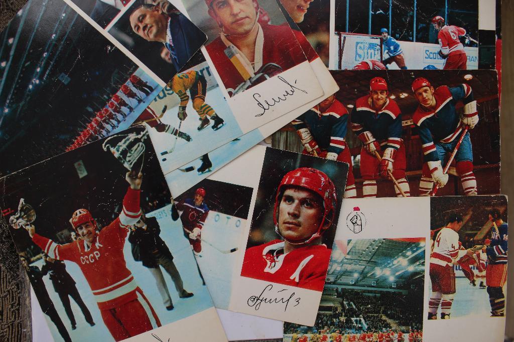 Сборная СССР чемпион мира и Европы по хоккею 73г. набор открыток 1