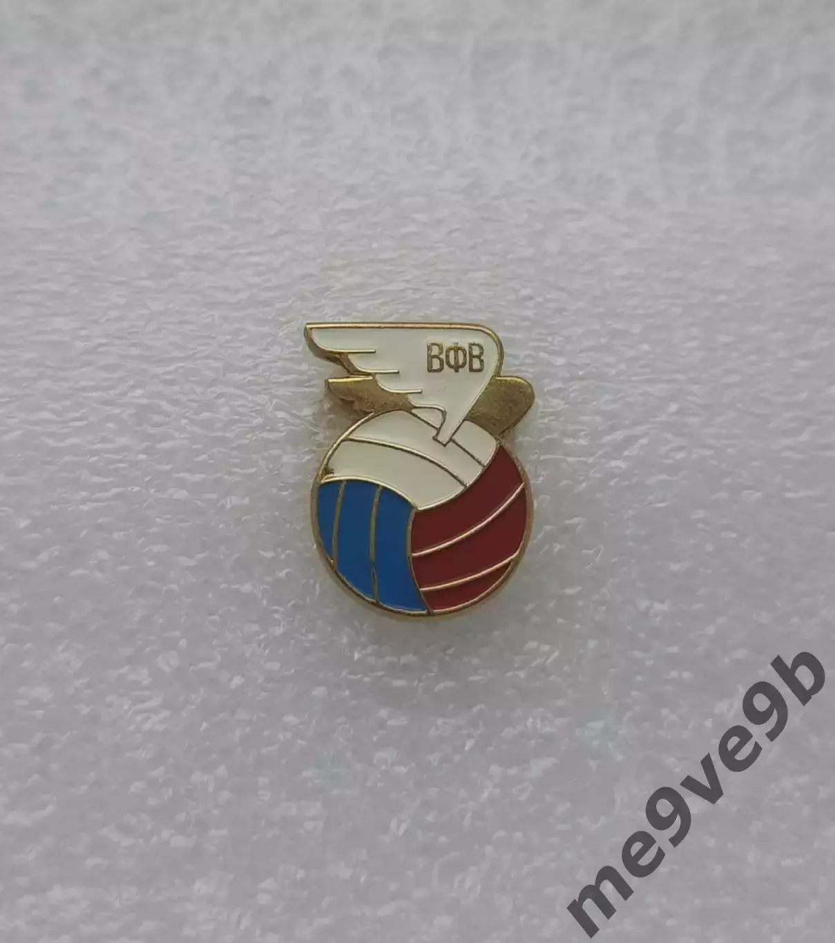 (3) Официальный значок всероссийской федерации волейбола ВФВ