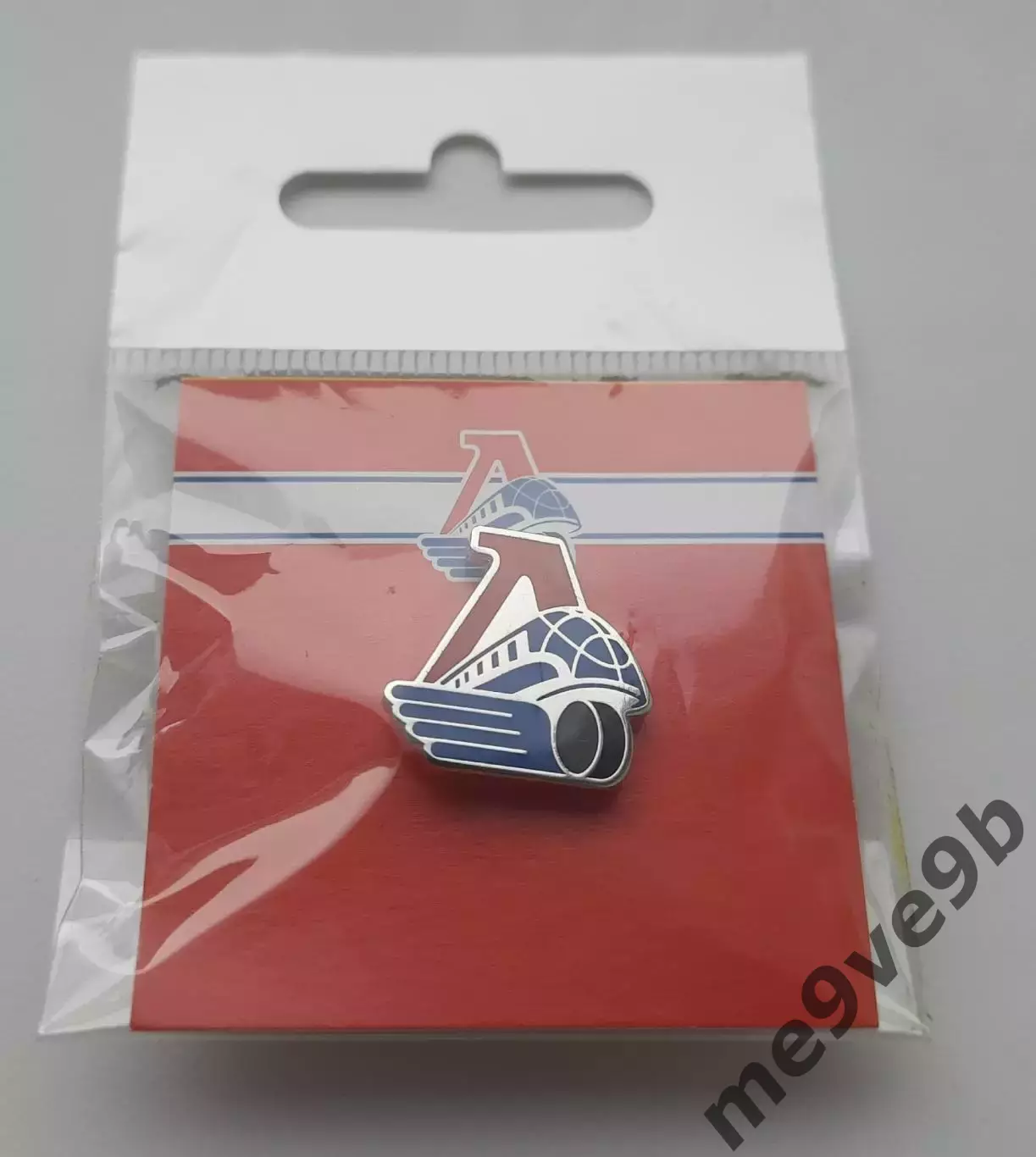 Официальный значок ХК Локомотив Ярославль. Выпуск 2019 года