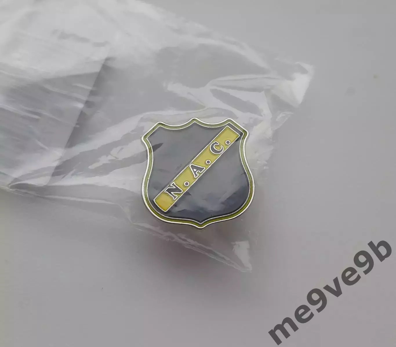 Официальный значок ФК НАК Бреда Бреда, Нидерланды