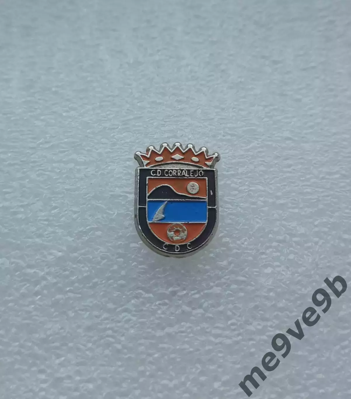 Официальный значок ФК Клуб Депортиво Корралехо Корралехо, Испания