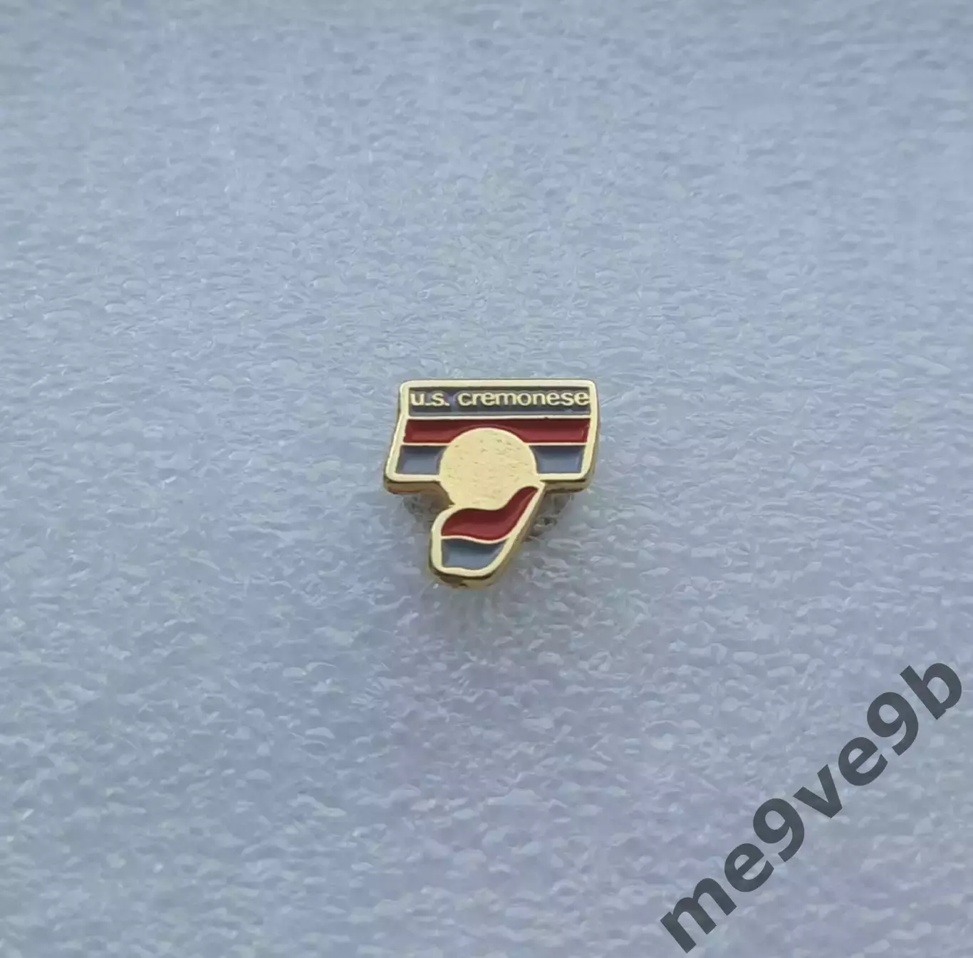 Официальный значок ФК Кремонезе Кремон, Италия