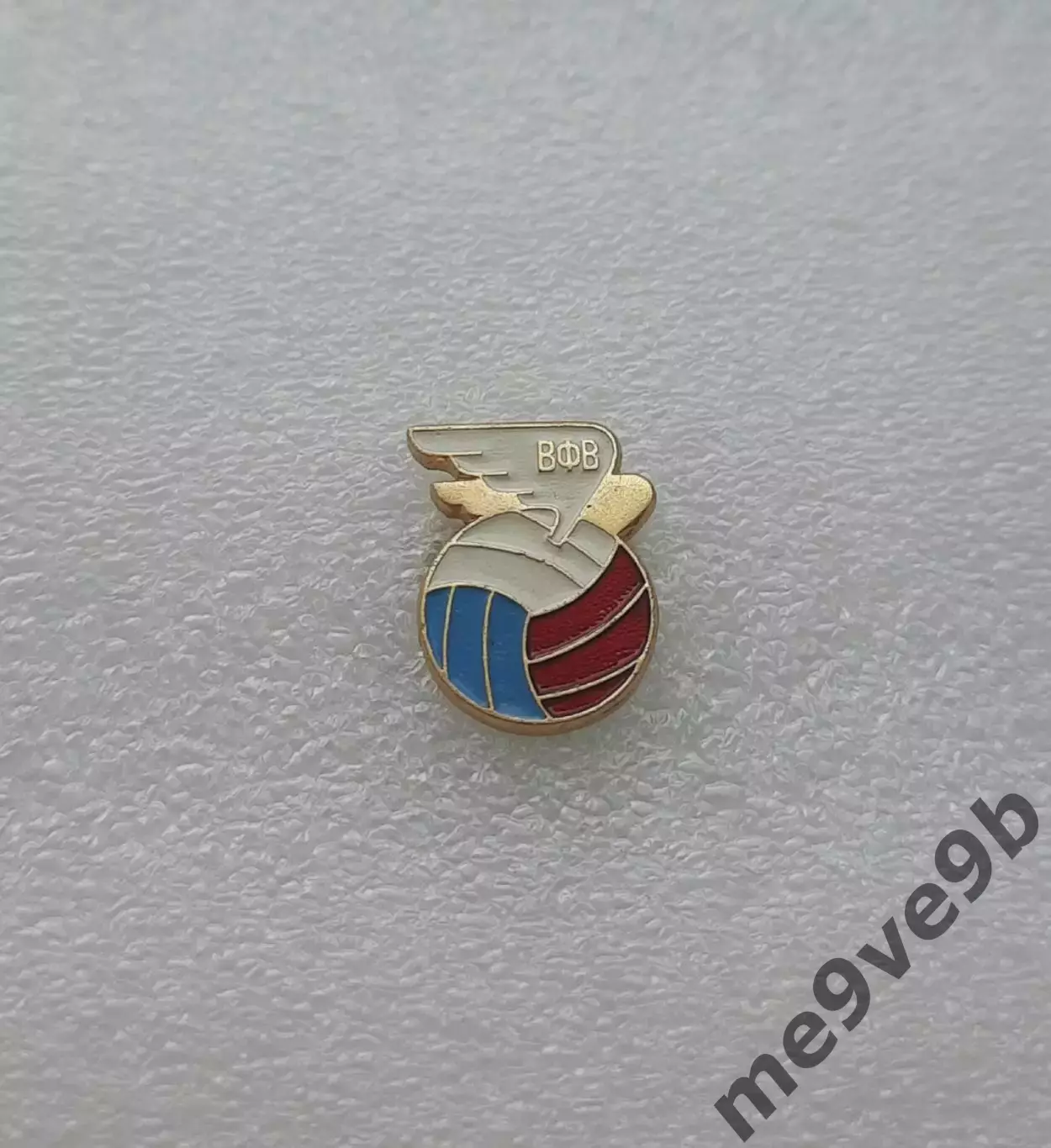 (3) Официальный значок всероссийской федерации волейбола ВФВ