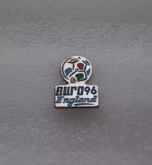Официальный значок чемпионата мира по футболу Англия 1996