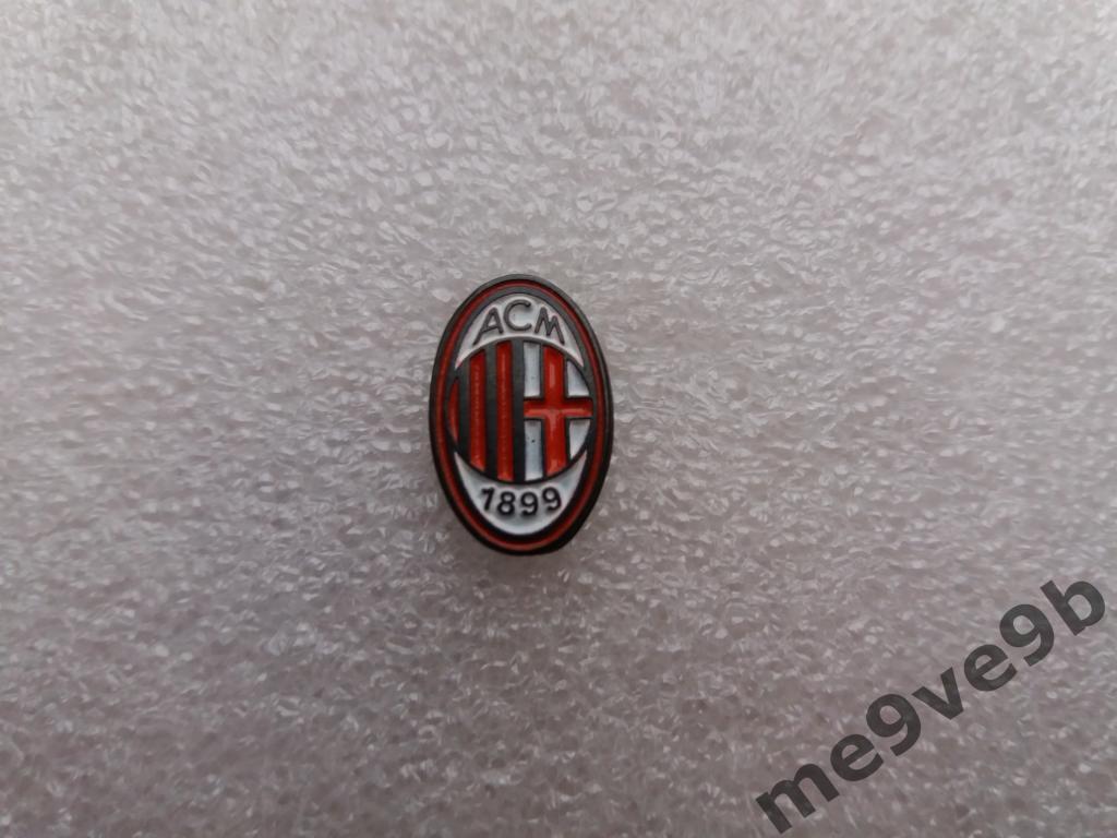 Официальный значок ФК Милан Милан, Италия (2)