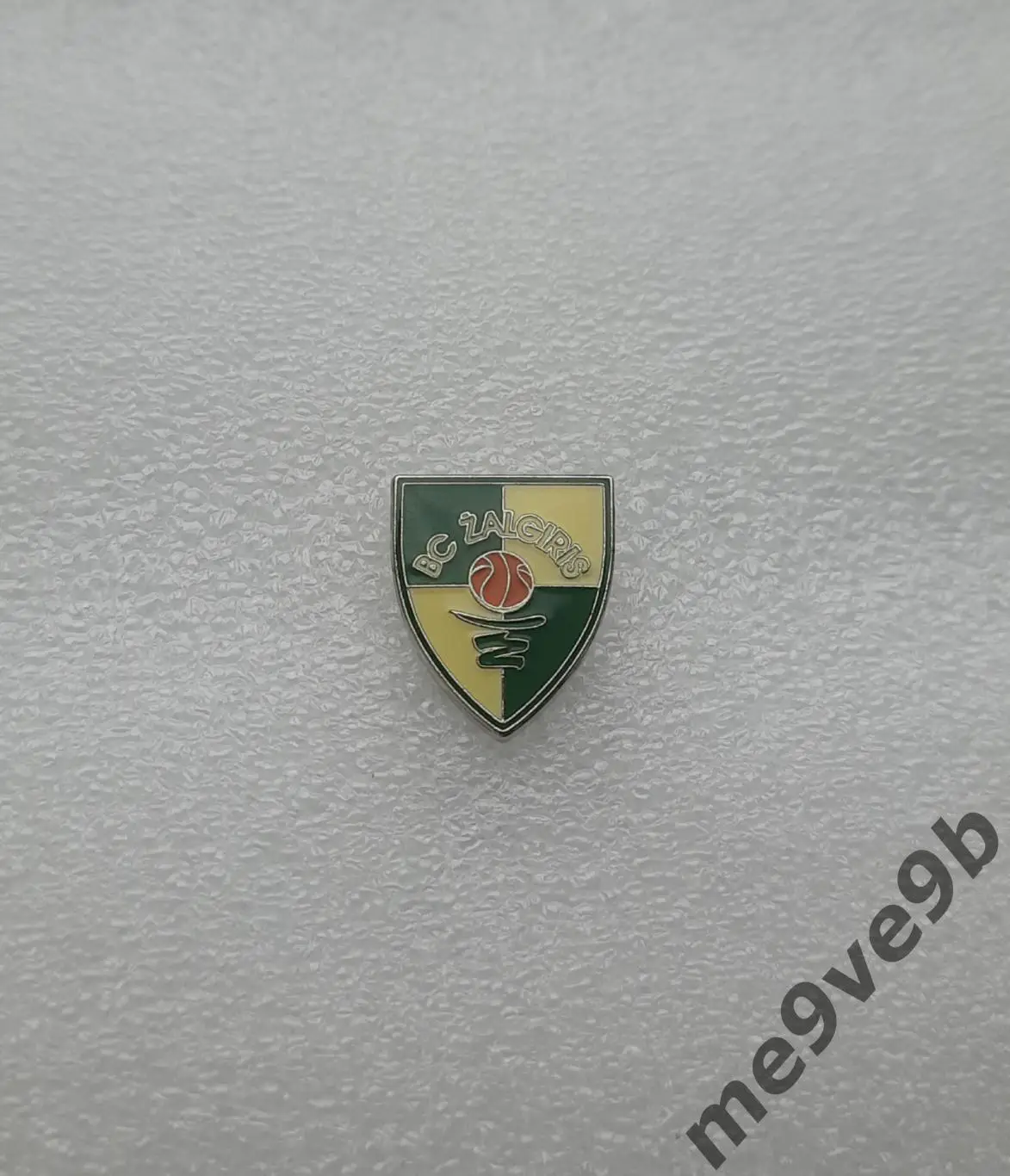 Официальный значок ФК Кауно Жальгирис Каунас, Литва