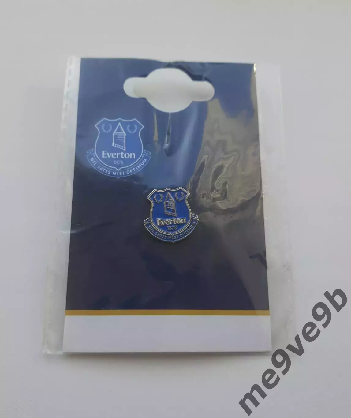 Официальный значок ФК Эвертон Ливерпуль, Англия. Лот для say7070