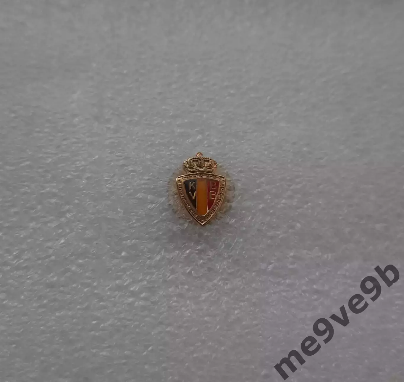 Официальный значок федерации футбола Бельгии