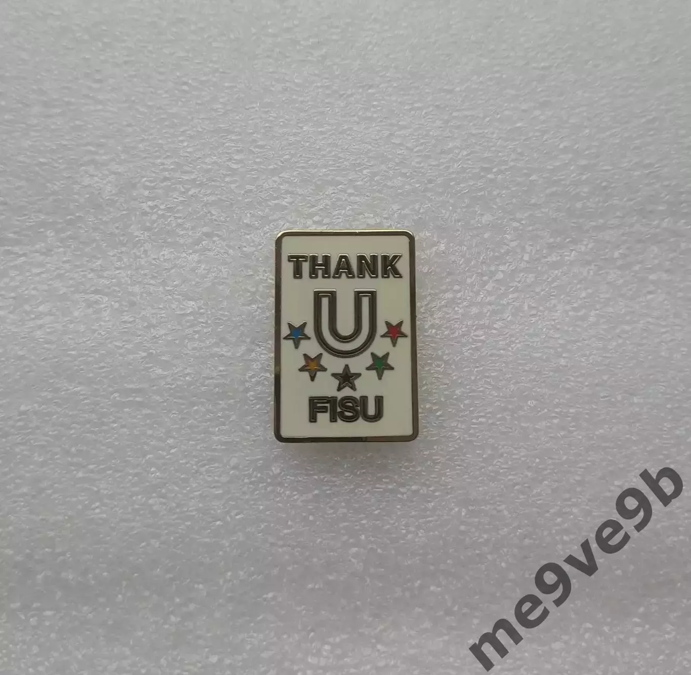 Официальный значок Международной федерации университетского спорта FISU