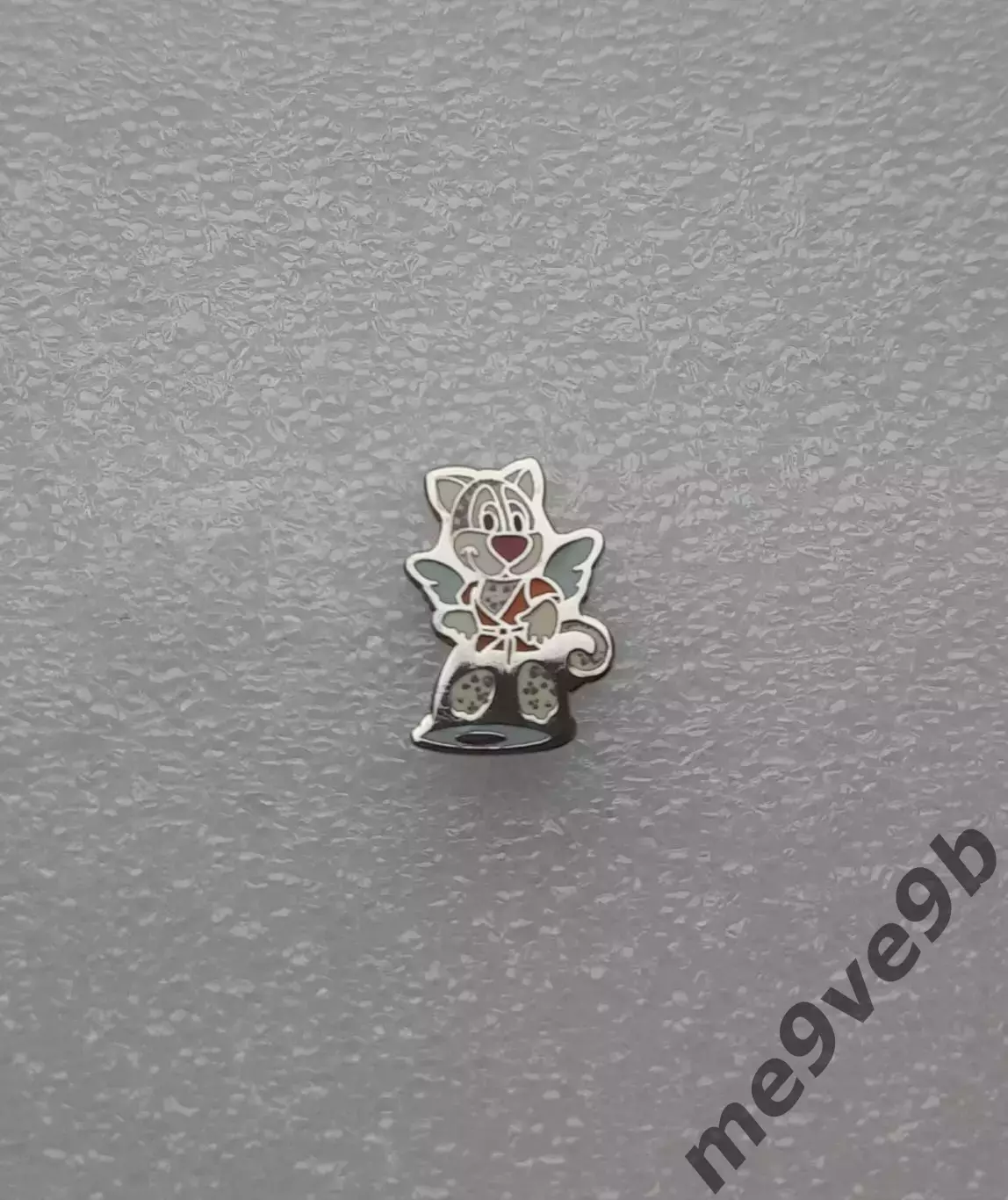 (2) Официальный значок талисмана Юни Всемирной летней Универсиады Казань 2013