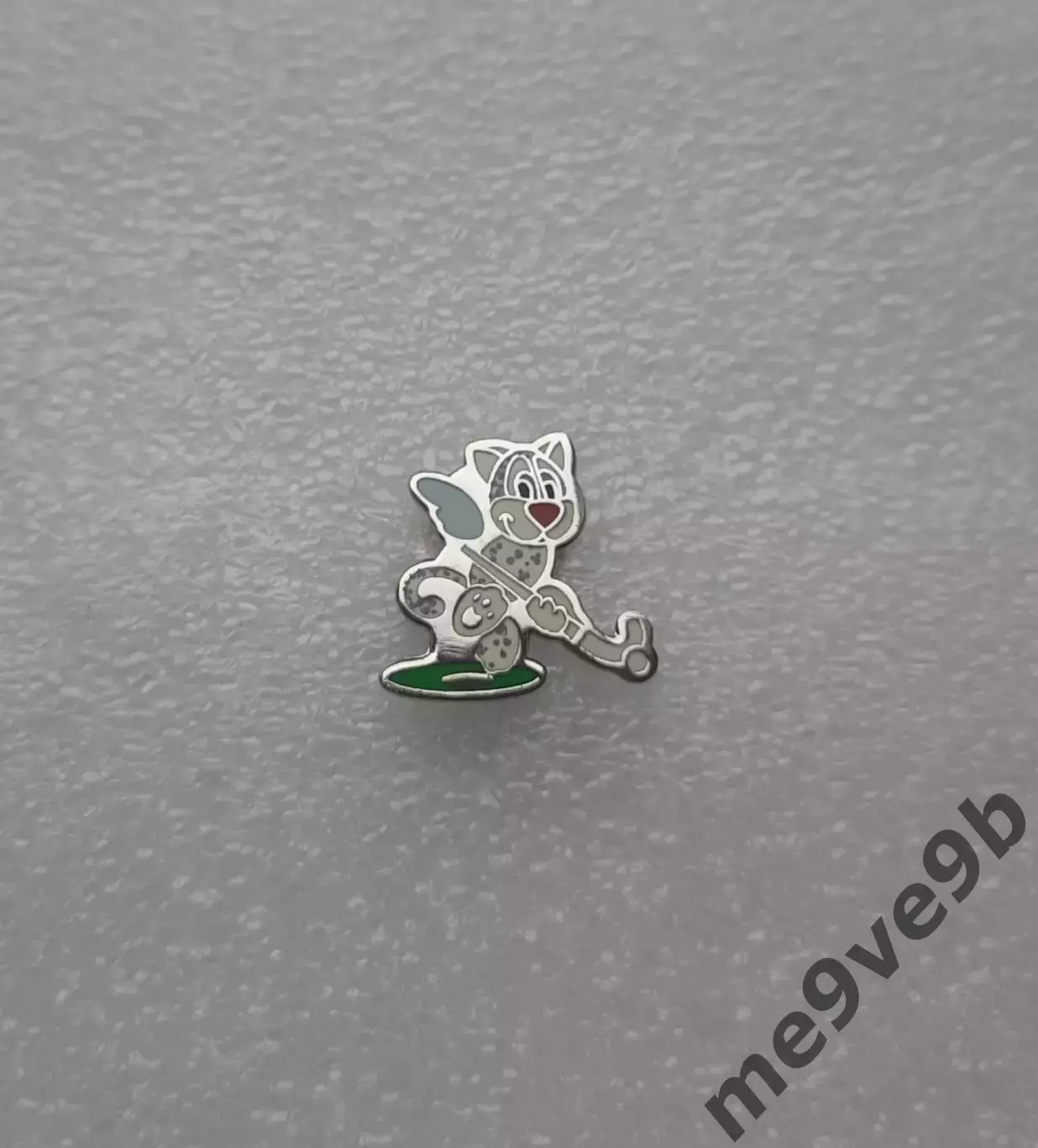 (3) Официальный значок талисмана Юни Всемирной летней Универсиады Казань 2013