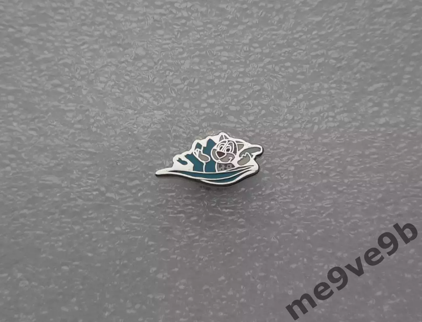 (5) Официальный значок талисмана Юни Всемирной летней Универсиады Казань 2013