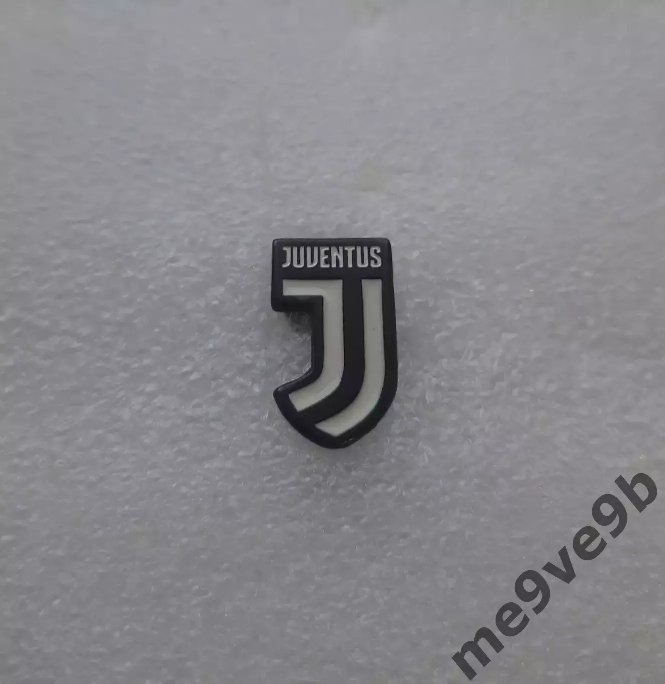 Официальный значок ФК Ювентус Турин, Италия