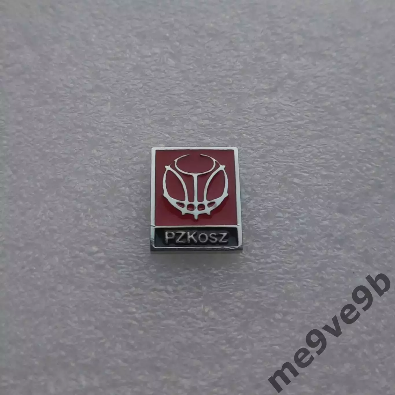 Официальный значок федерации баскетбола Польши