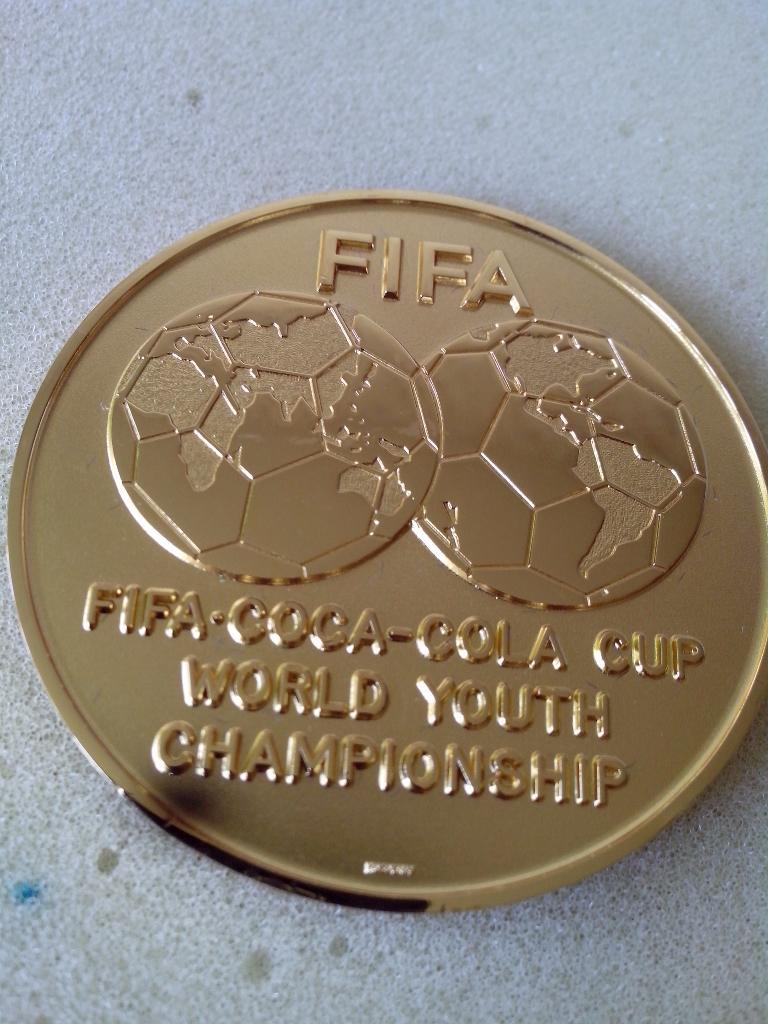 Футбол.Официальная медаль ФИФА. CUP World Youth Champion Ship Чили1987 2