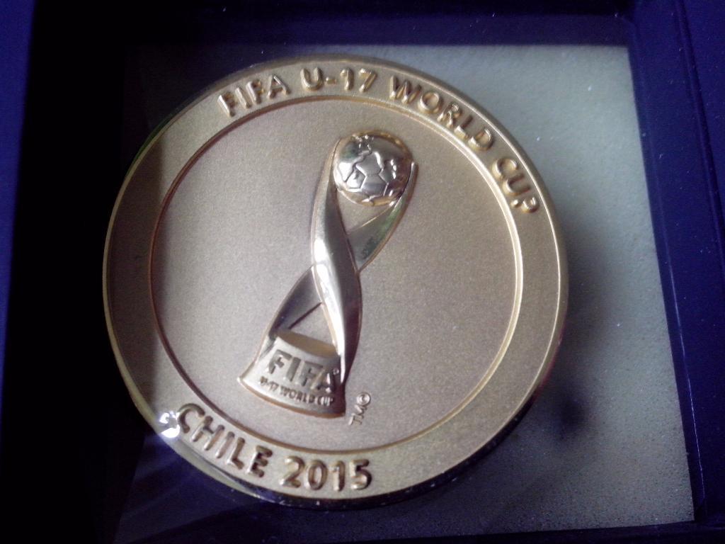 Футбол.Официальная медаль ФИФА. U-17World Cup Chile 2015 1