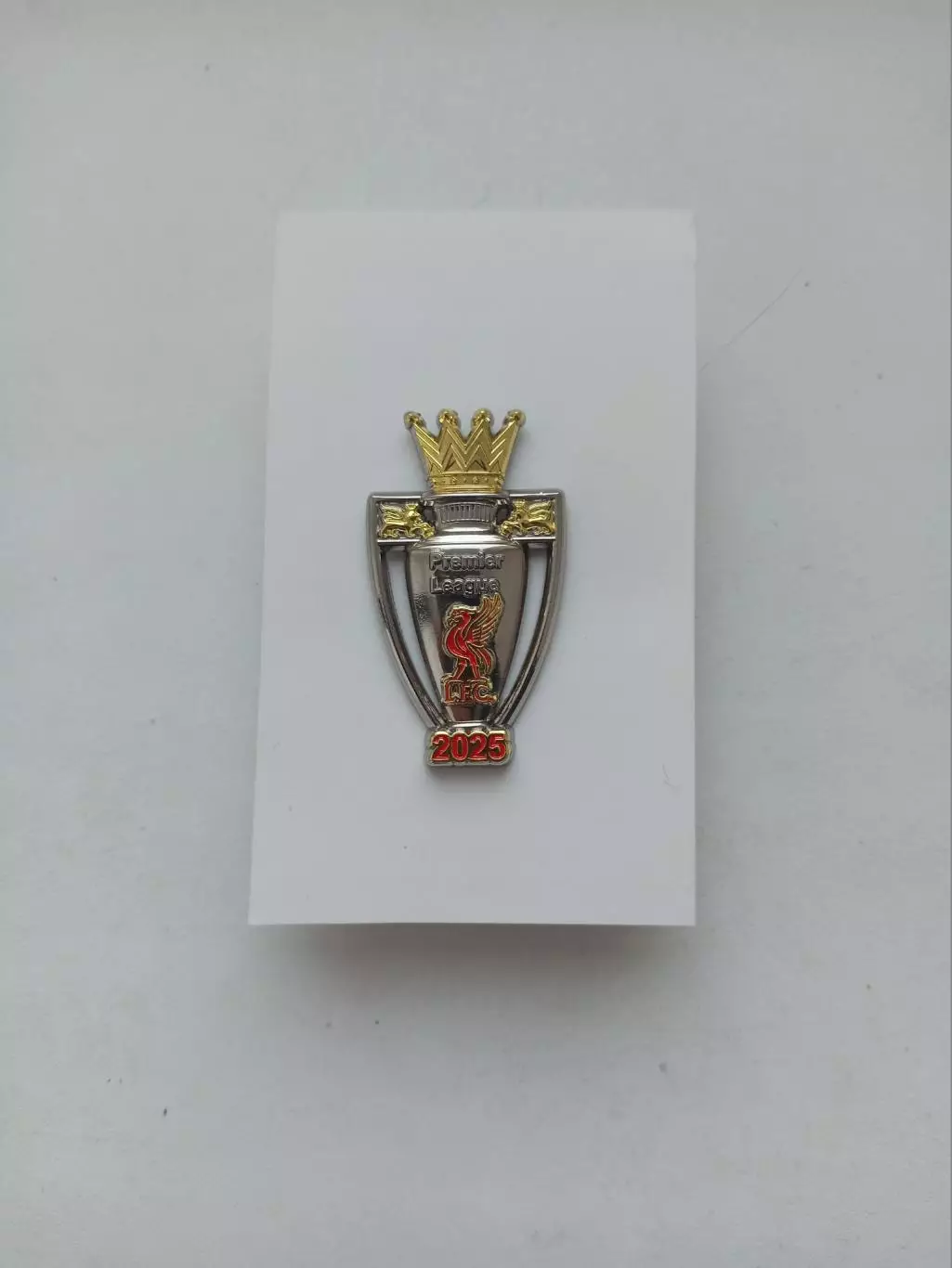 Значок. ФК Ливерпуль Чемпион Англии 2025