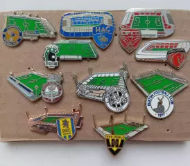 значкистадионы Ф.К.Европы-10 штук