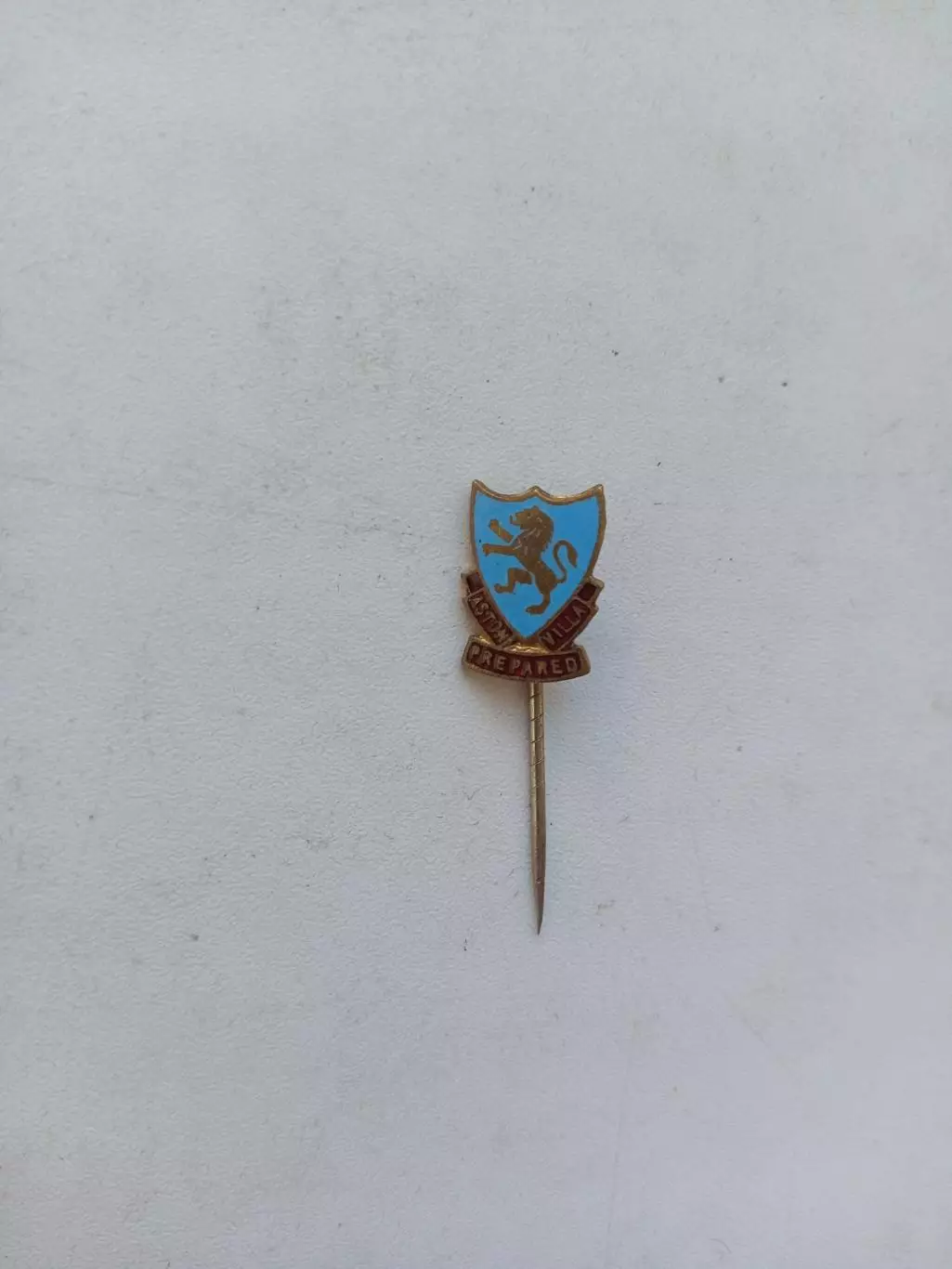 Значок. ФК Астон Вилла -2