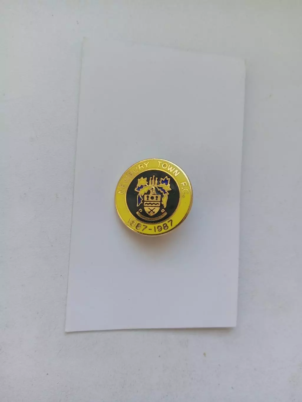 Значок. ФК Newbury Town -Англия Нон-Лига