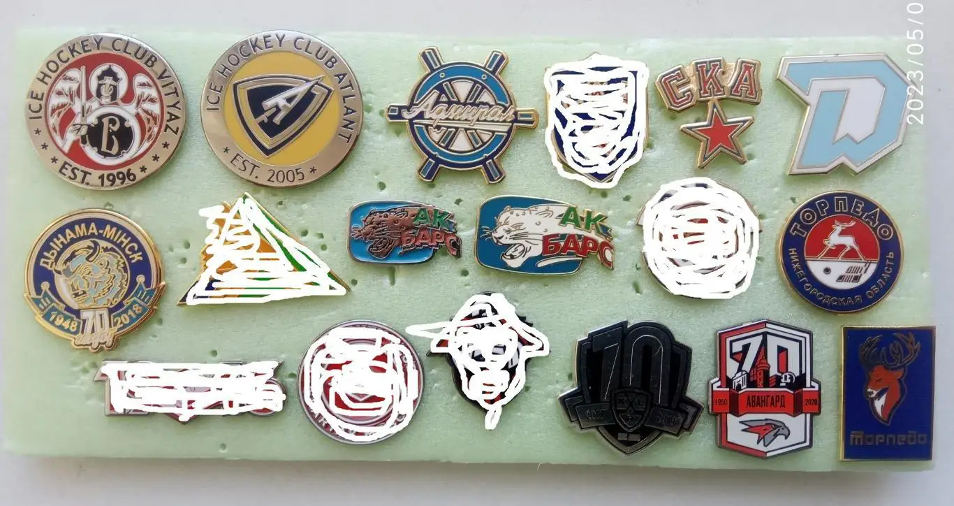 Хоккей КХЛ .Торпедо. Динамо.СКА.Адмирал.Барс.Витя зь.Динамо Минск...-12 значков