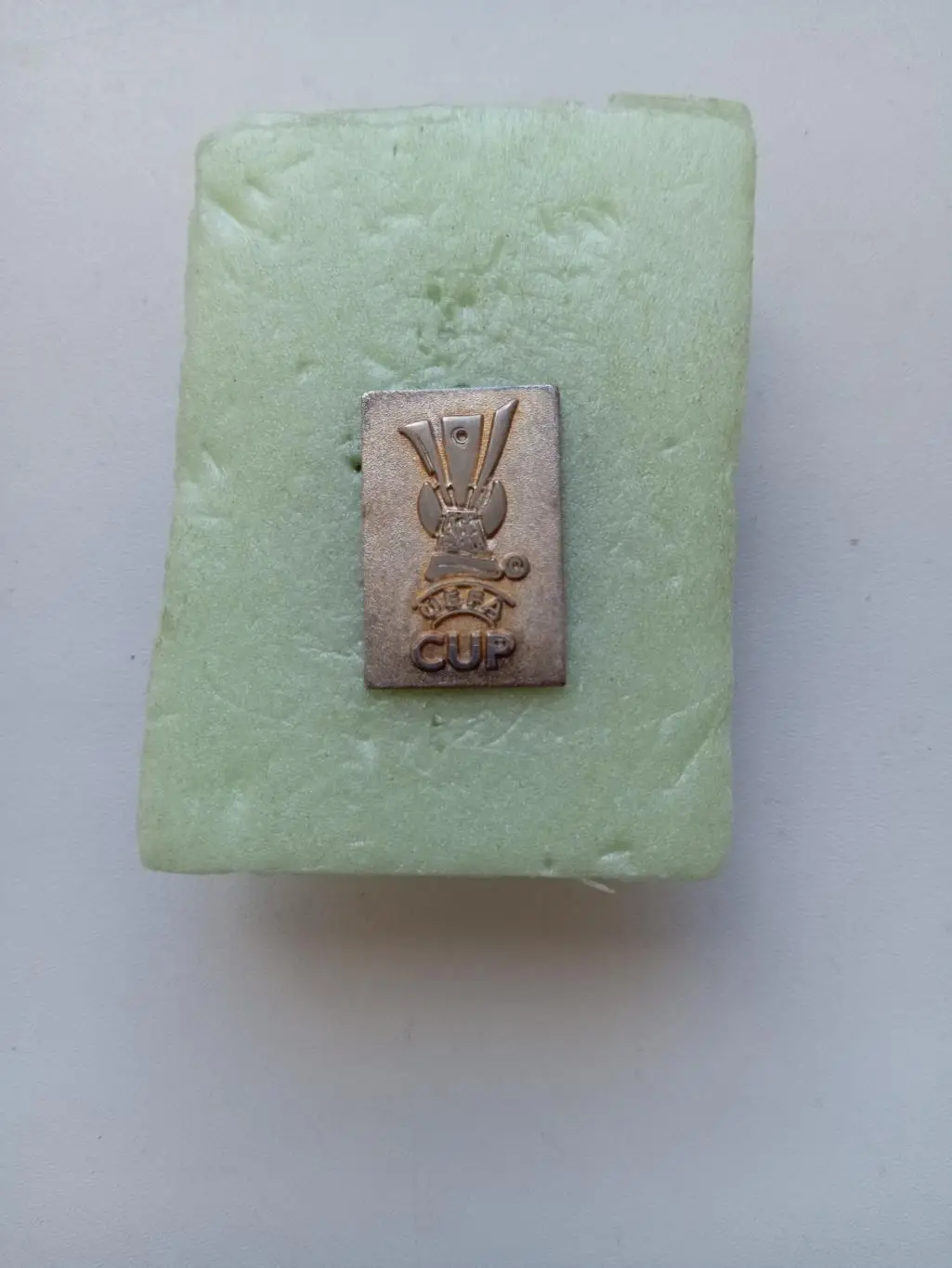 Значок. Кубок УЕФА официальный знак