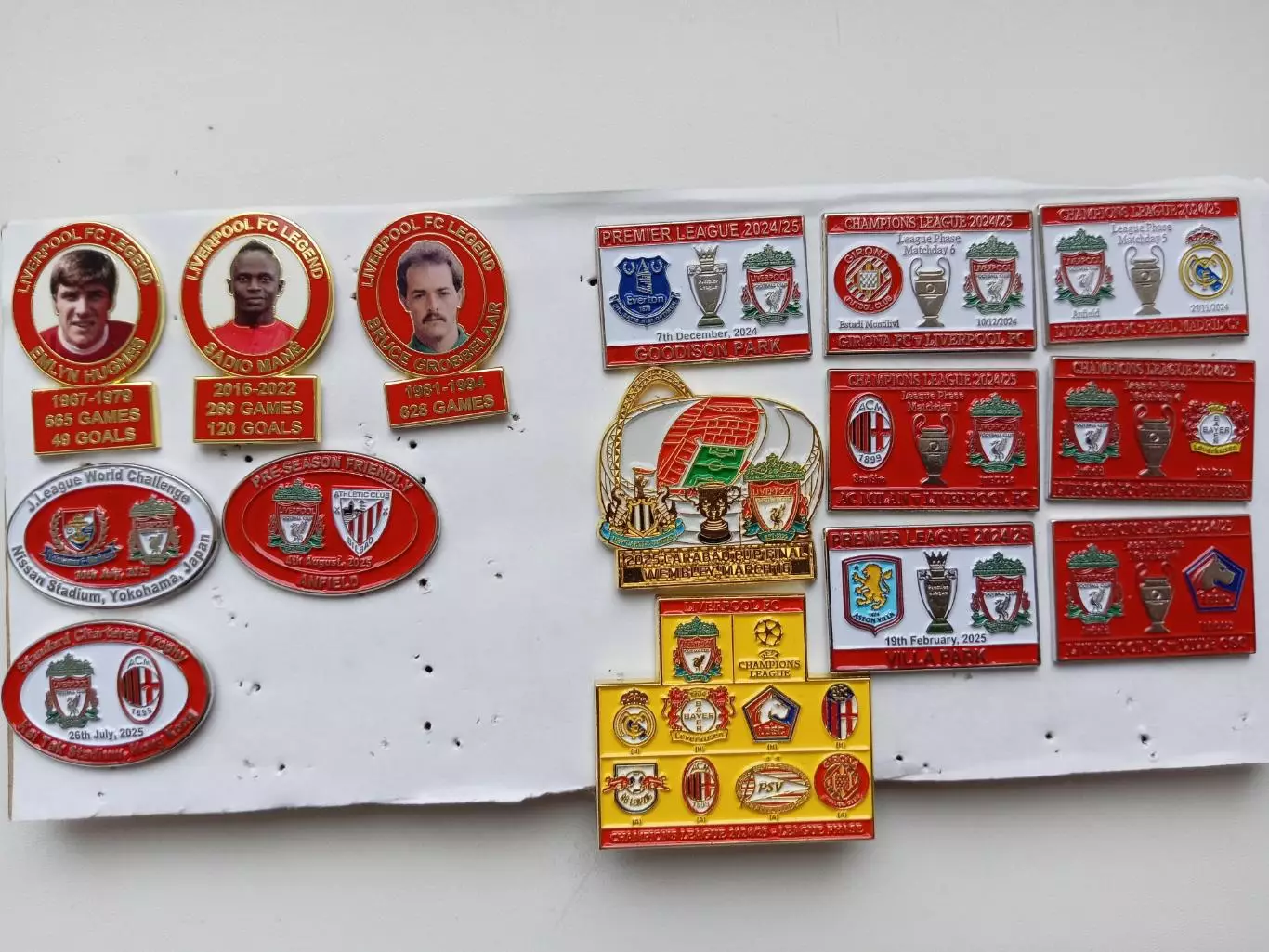 Ливерпуль Ф.К. В Л.Ч.и Кубке Англии сезона 24\25.Легенды-15 значков