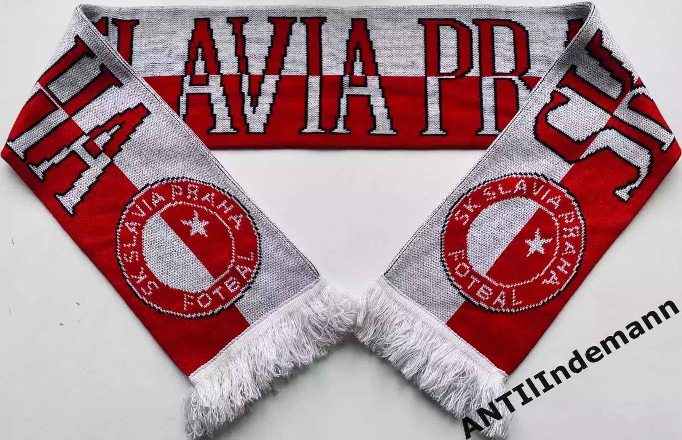 Шарф ФК Славия Прага, Чехия .