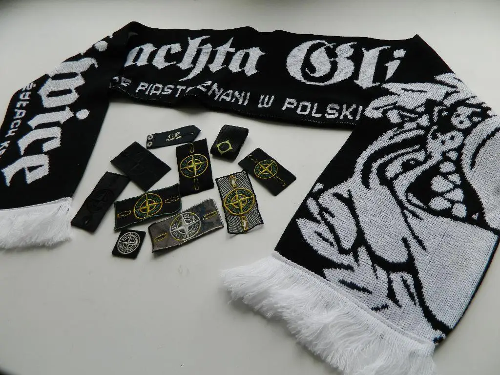 Шарф ФК Пяст Гливице, Польша