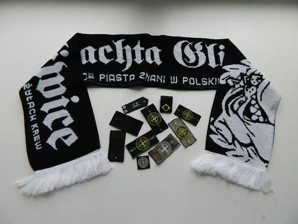 Шарф ФК Пяст Гливице, Польша 2