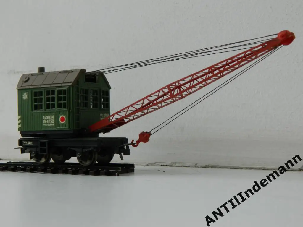 Железнодорожный кран ПК-6, СССР. Масштаб H0 1/87 (16,5 мм)