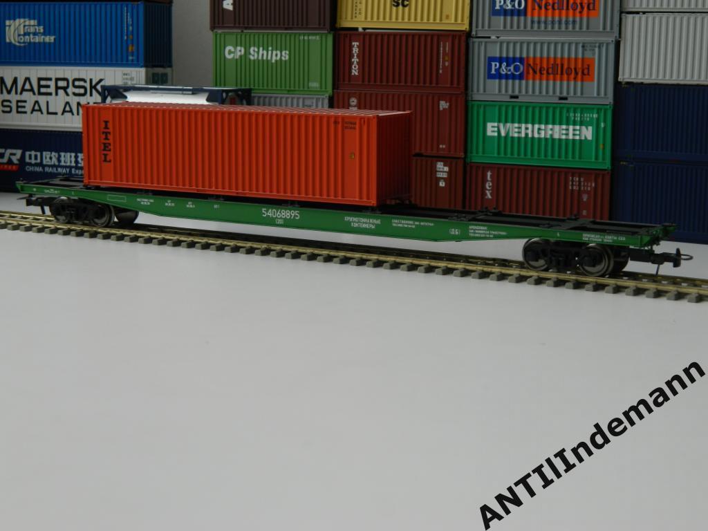 ONEGA (Онега) платформа для контейнеров 23-469-07, РЖД. Масштаб H0 1/87 16,5 мм 3