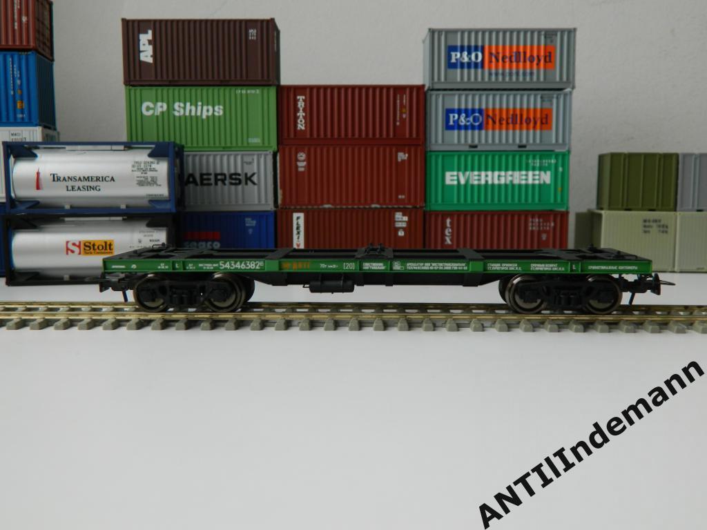 ONEGA (Онега) платформа для контейнеров 13-9744-01, РЖД. Масштаб H0 1/87 16,5 мм 6